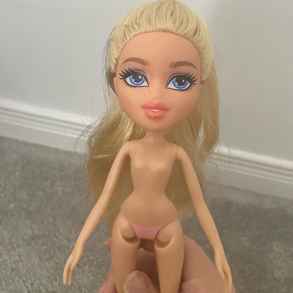 2015 reboot bratz cloe doll - Picture 2 of 3